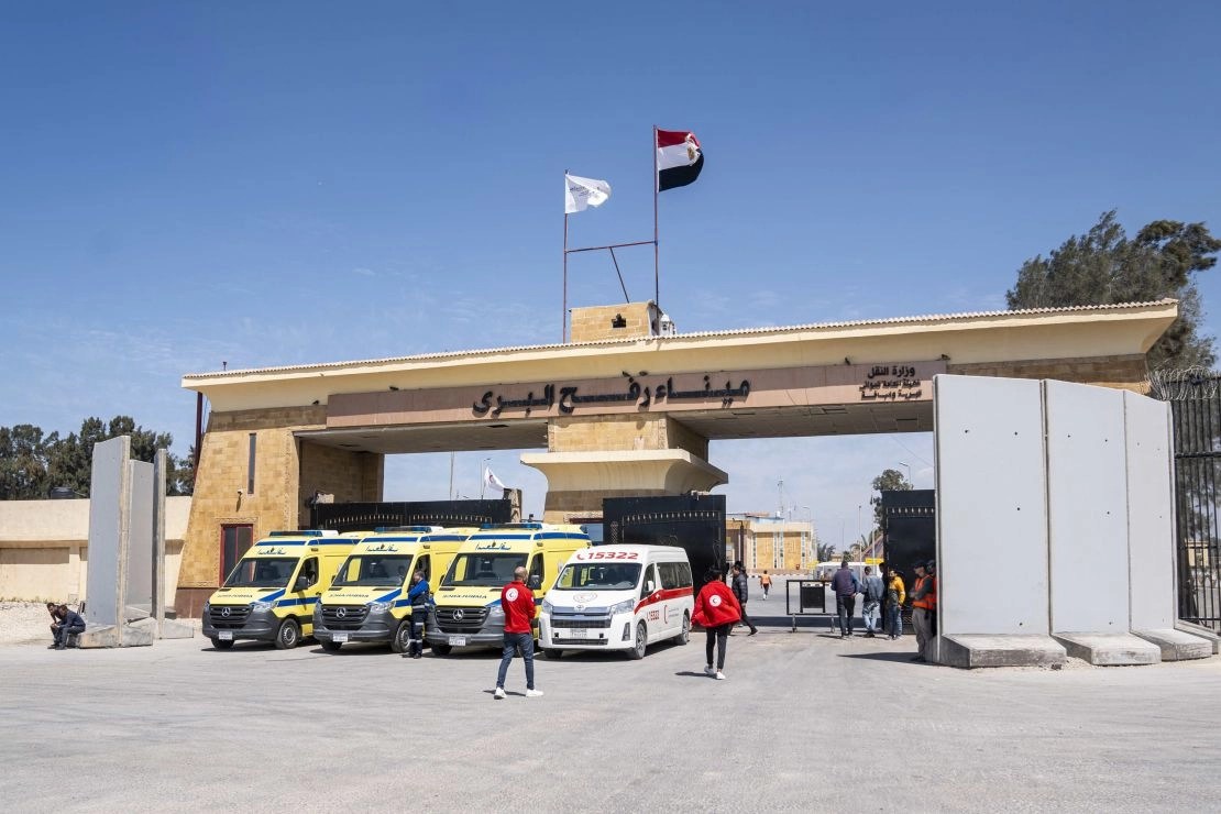 إحصائية حركة معبر رفح البري ليوم الاثنين 16 فبراير