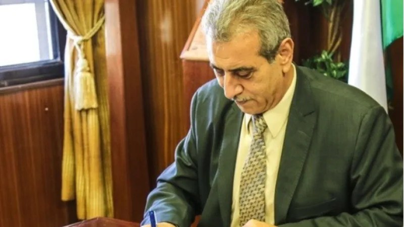 علي شعث في واشنطن للمشاركة باجتماع مجلس السلام وسط تعهدات بـ5 مليارات دولار لغزة