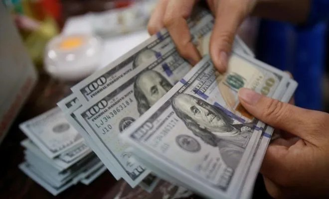 تراجع الدولار إلى أدنى مستوياته منذ 30 عامًا أمام الشيكل.. ما الأسباب؟