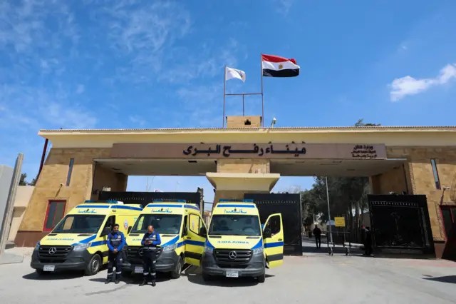 إغلاق مؤقت لمعبر رفح.. وموعد استئناف التشغيل وفق الترتيبات المعتمدة خلال الفترة المقبلة