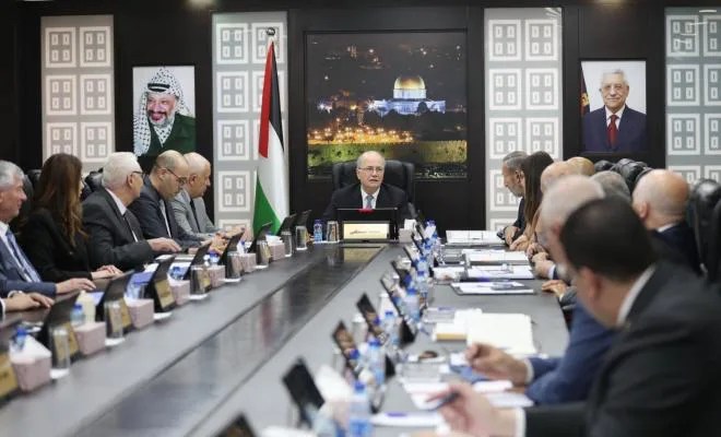 مجلس الوزراء يعلن مستجدات صرف رواتب الموظفين خلال الفترة المقبلة