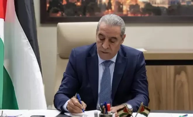تفاصيل مباحثات هاتفية بين حسين الشيخ ووزير المخابرات المصرية