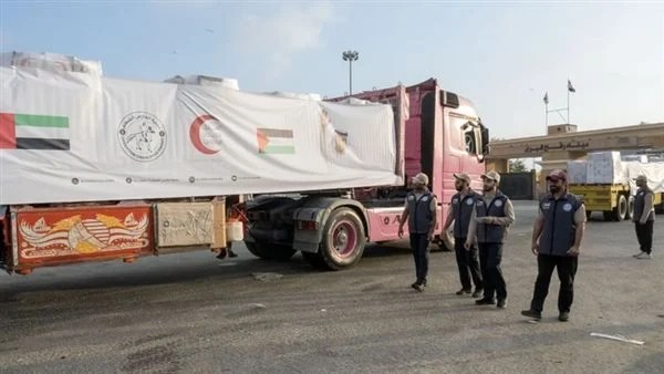 دخول 5 قوافل مساعدات إماراتية إلى قطاع غزة تحمل 792 طنًا من المساعدات الإغاثية