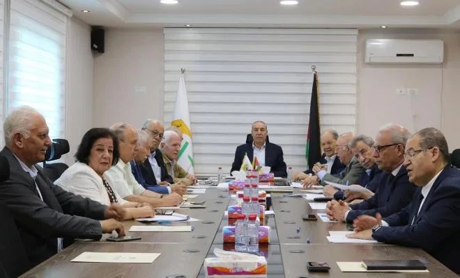 التنفيذية: ملتزمون بالذهاب للانتخابات بمواعيدها والحوار الوطني لإنجاحها