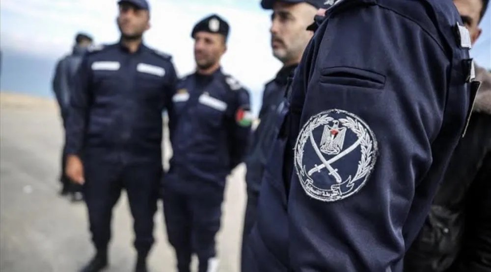 الشرطة بخان يونس تُنهي خلافًا ماليًا بقيمة 54 ألف شيكل