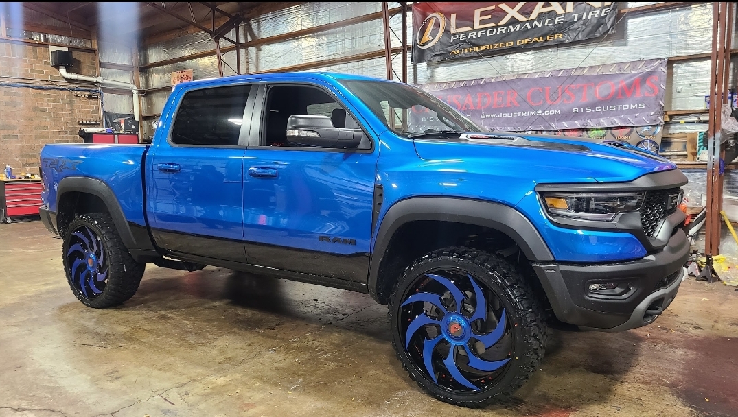Cj_on_32s 2021 trx fundraiser giveaway