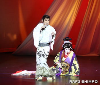 松井誠：妖艶な美しさで観客魅了 - Rafu Shimpo