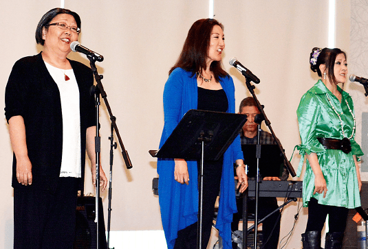 Entertainment was provided by the Grateful Crane Ensemble.
