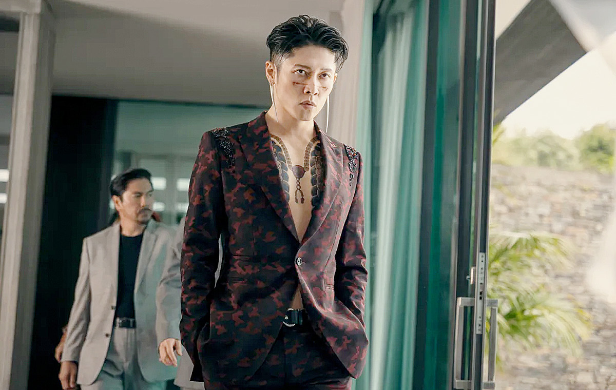 Music Star Shows His Villainous Side