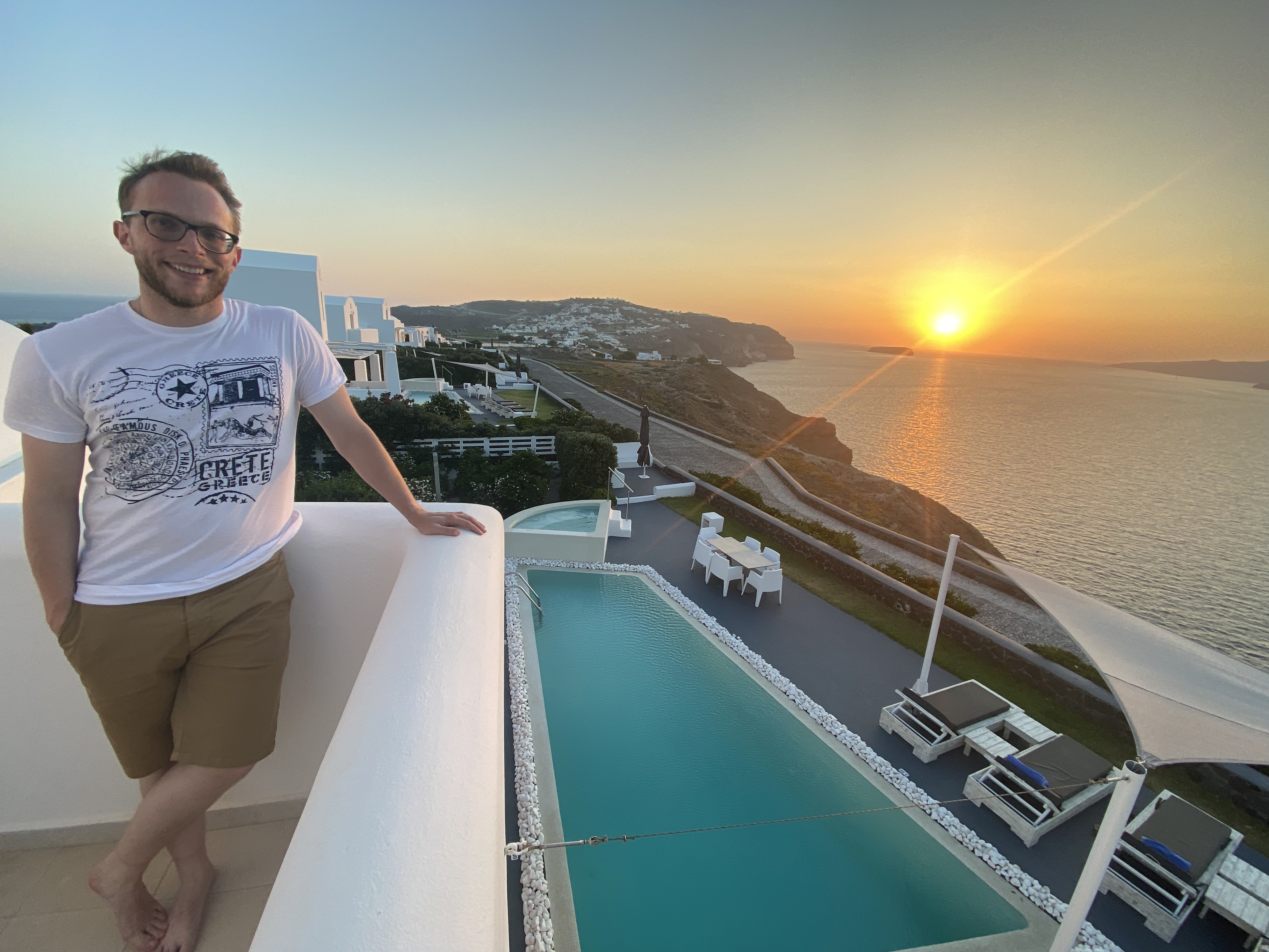 Vista do nosso hotel (vila)