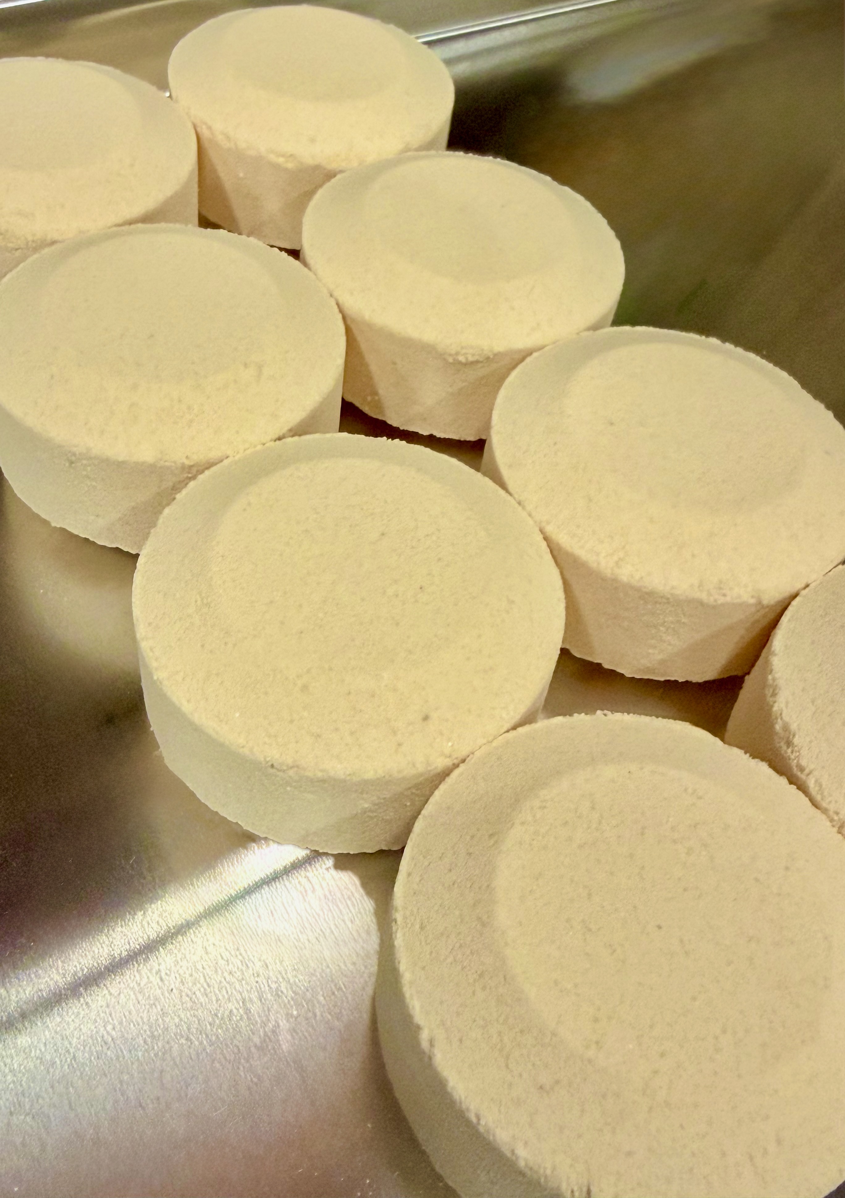 Love Me - Disarming way to relax - 3oz