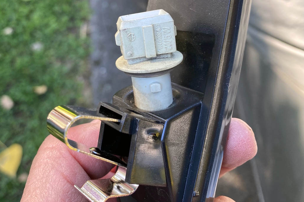 BoxsterSideMarker_socket_5252