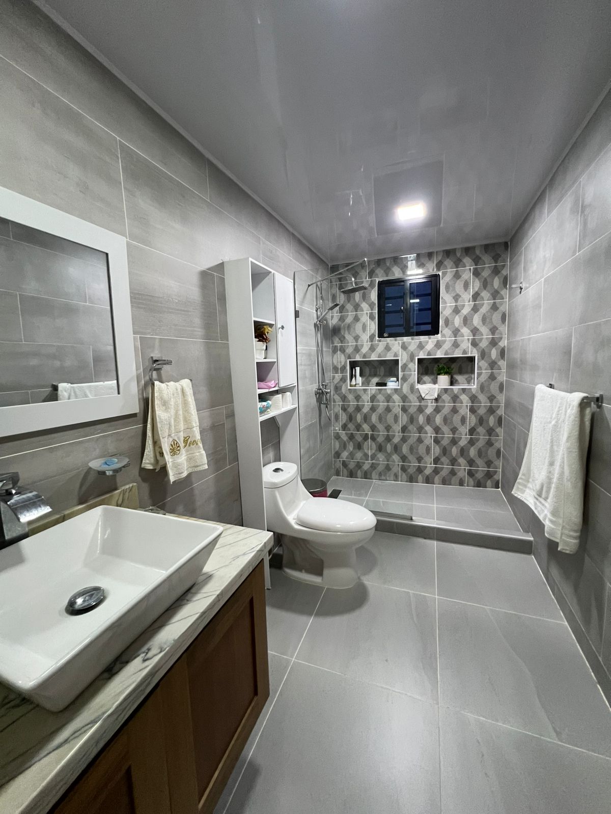 Venta de Edificio completo o Apartamentos individuales!