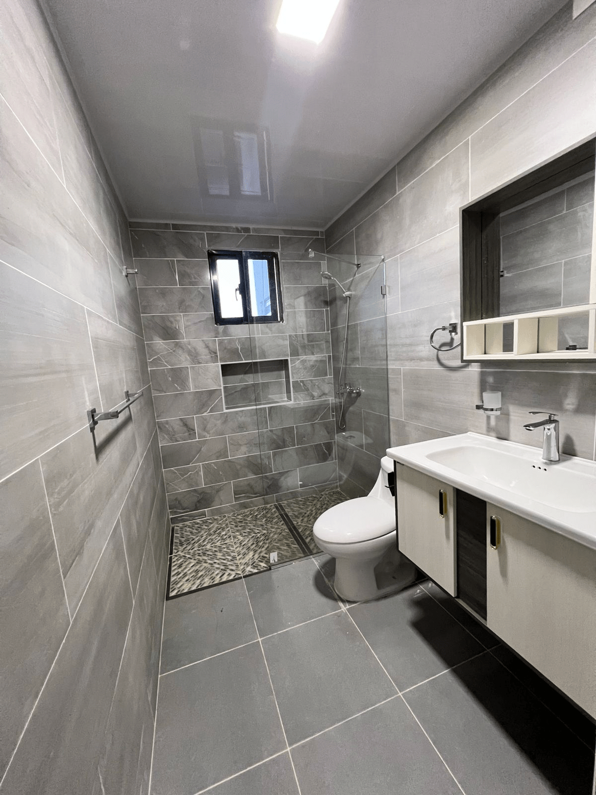 Venta de Edificio completo o Apartamentos individuales!