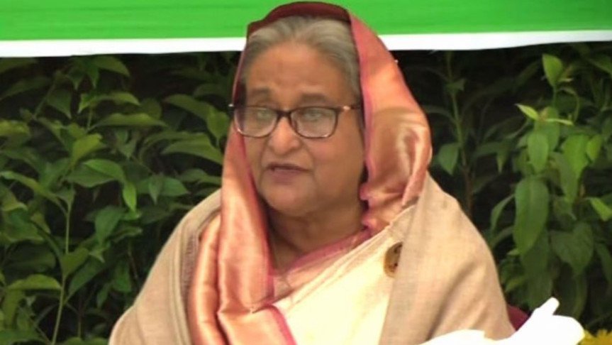 দর্শকদের হলে ফেরানোর মতো চলচ্চিত্র নির্মাণ করুন: প্রধানমন্ত্রী