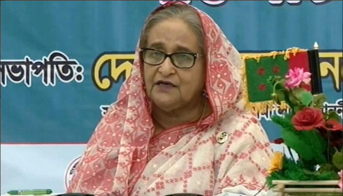 ‘করোনার কারণে সবচেয়ে বেশি বিচ্ছিন্ন হয়ে আছি আমি’