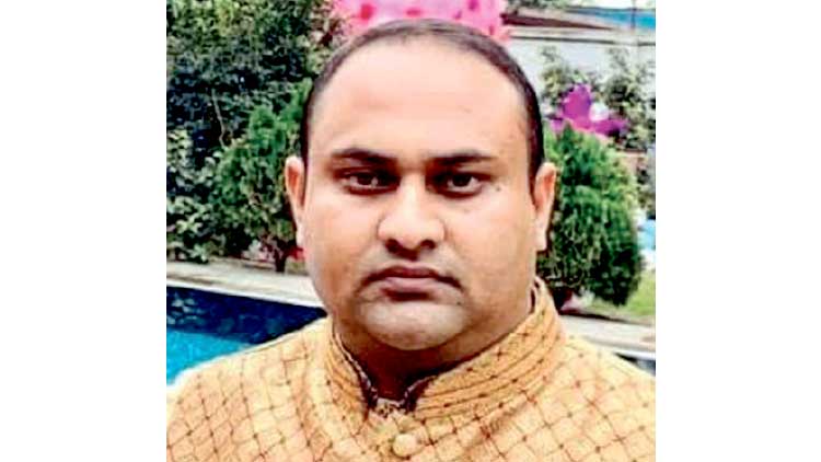 নাসিরের সহযোগী অমিসহ ৩ জনের বিরুদ্ধে পাসপোর্ট আইনে মামলা