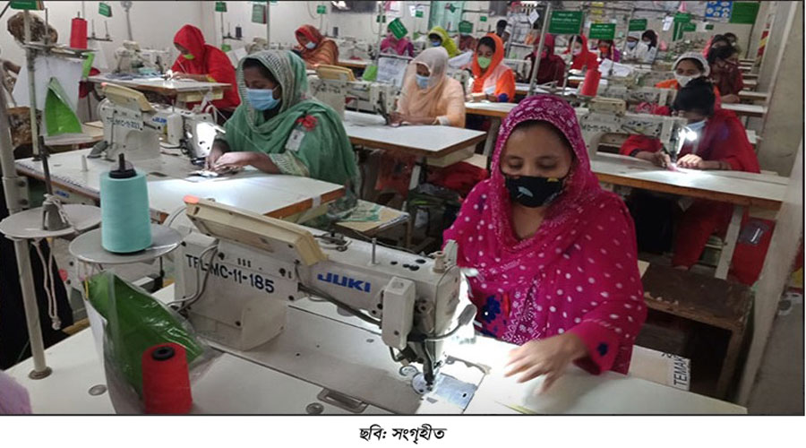 খুলেছে শিল্পকারখানা, কাজে যোগ দিয়েছেন শ্রমিকরা