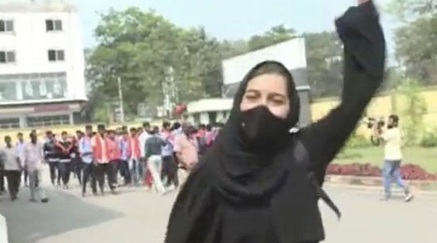 ‘আল্লাহু আকবার’ বলা ভাইরাল সেই ছাত্রী যা বললেন