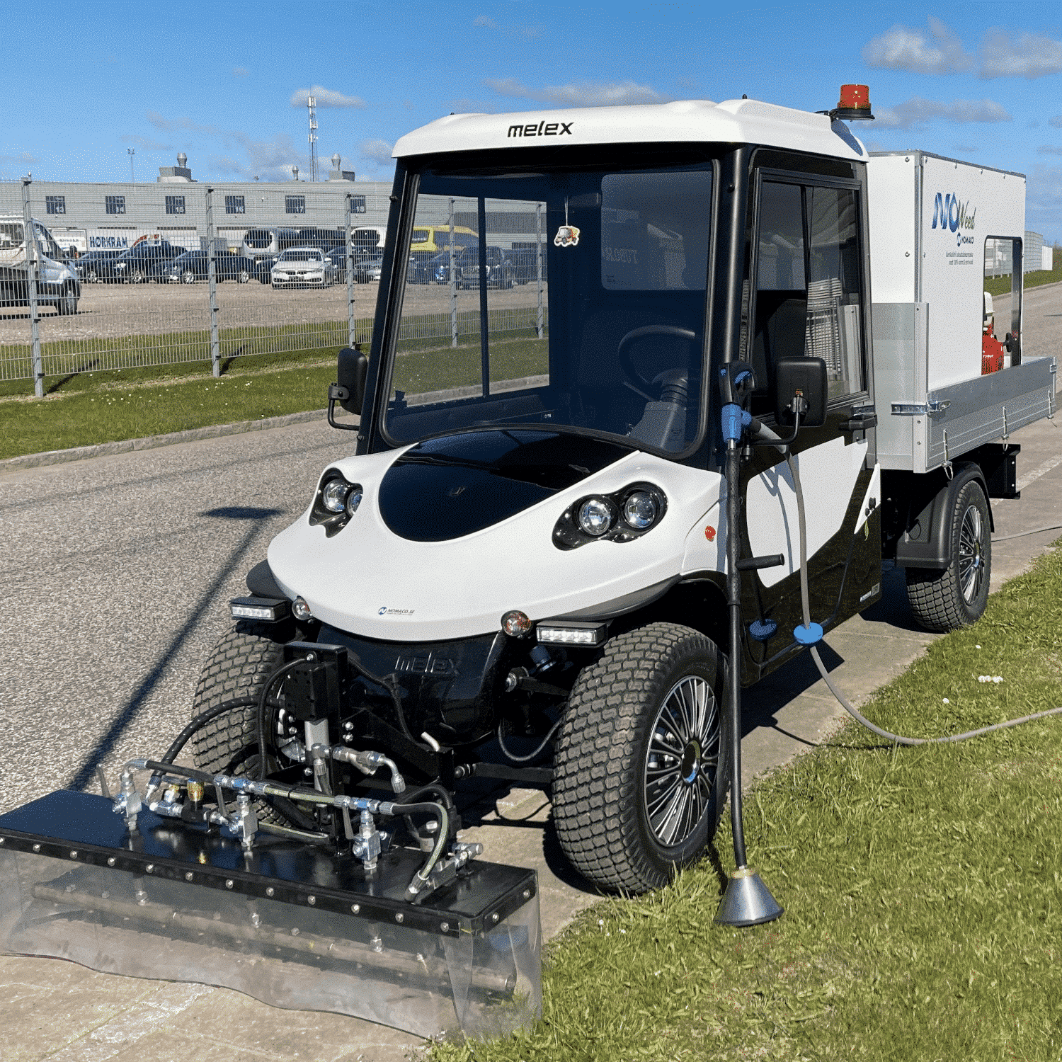 Varmt vands højtryksanlæg til ukrudtsbekæmpelse på batteri strøm mobil4