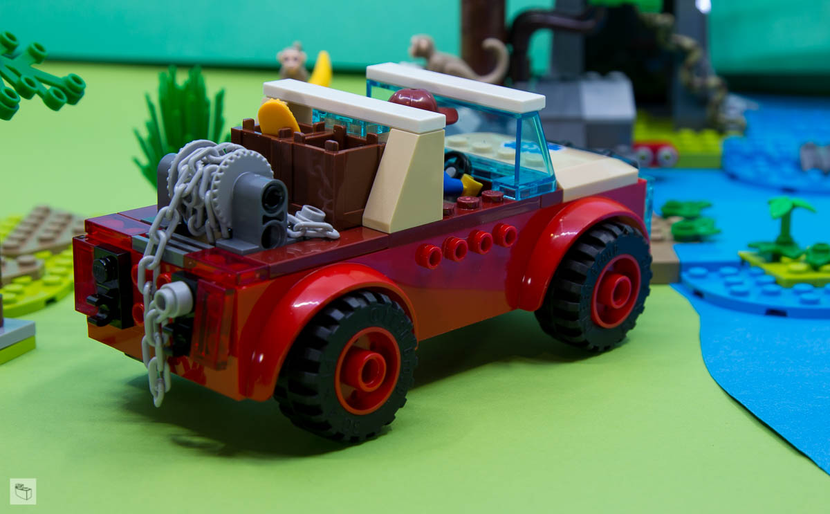 Things Are Getting Wild in LEGO City. [Hands on with 60301/60302
