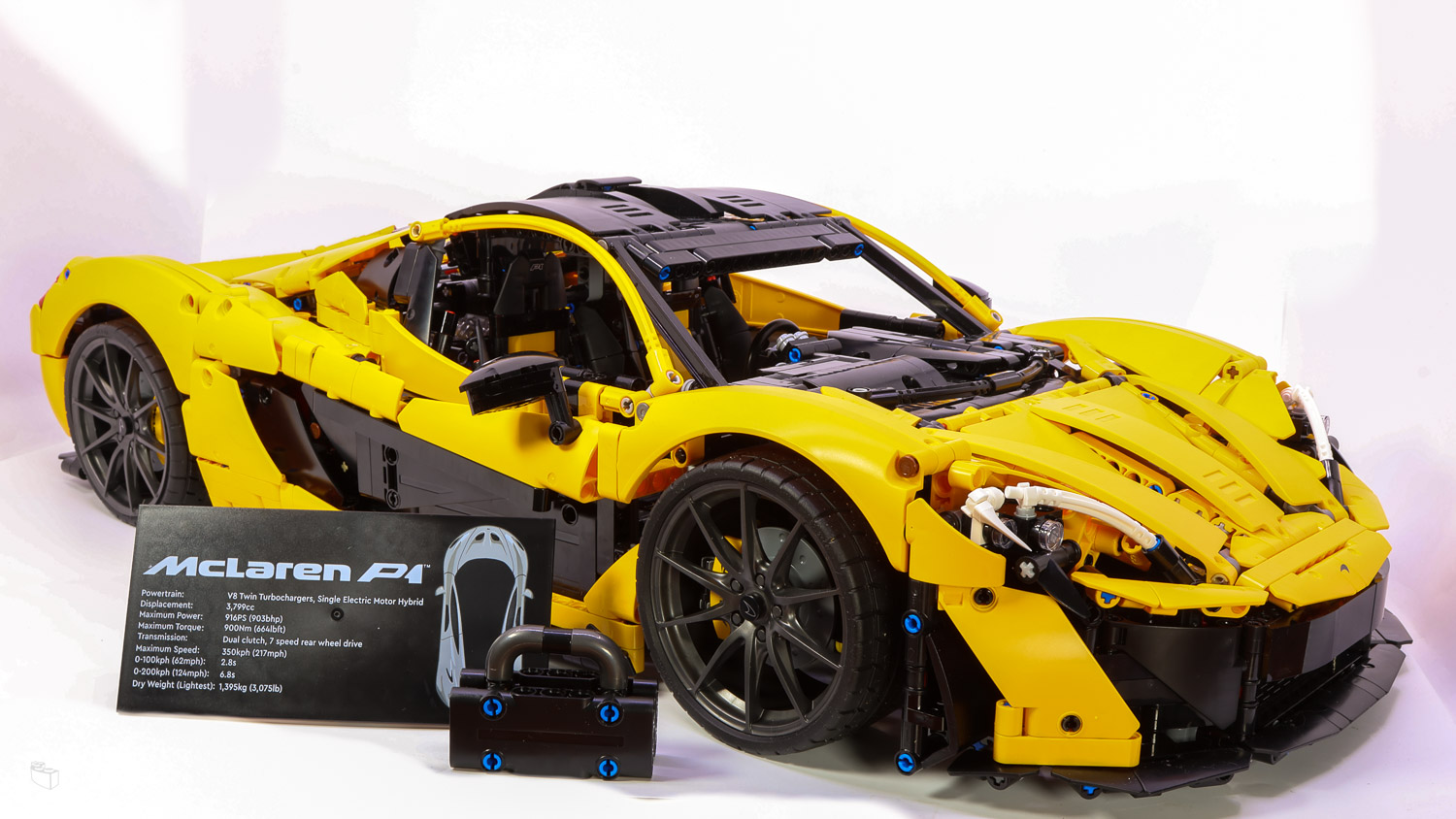 42172 LEGO® Technic McLaren P1. Detailed Review Pt 2 and