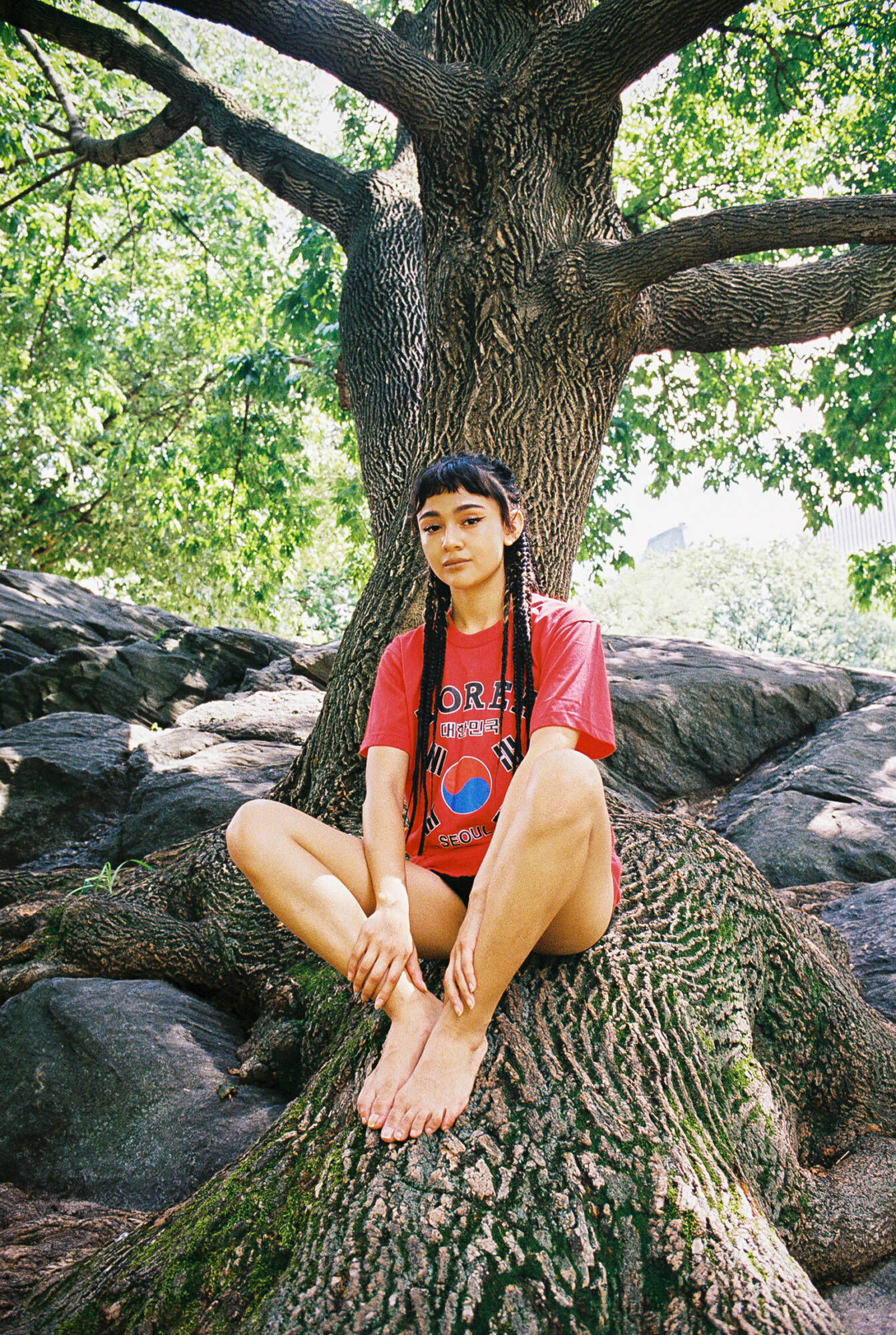 ARTIST FEATURE: Kara Souza - Ramona Magazine