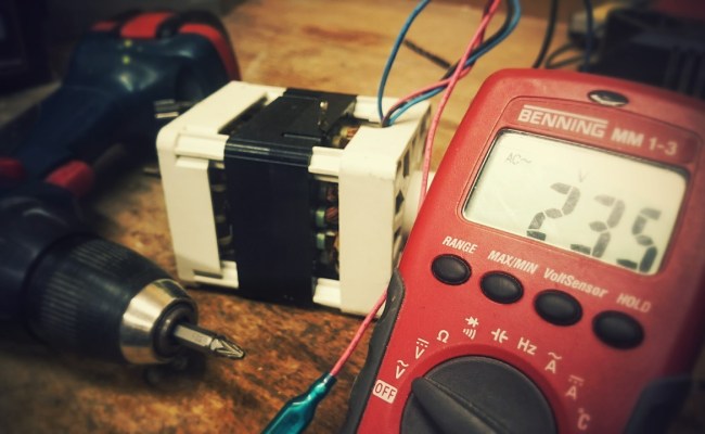 How To Use A Multimeter - Beginner's Guide | Random Nerd Tutorials
