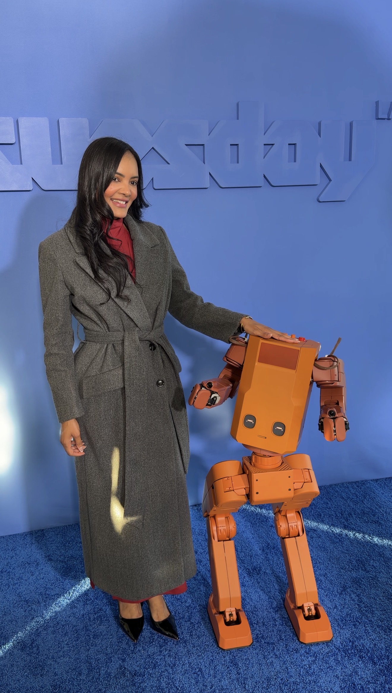 Raquel Gerlani with Voxel, the Tuesday Labs home robot, at the New Museum launch in NYC