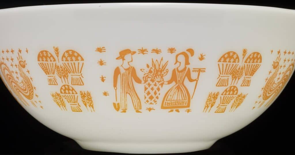 pic 1959 Lucky In Love Pyrex 10 most interesting and rarest pyrex patterns ever rarest org