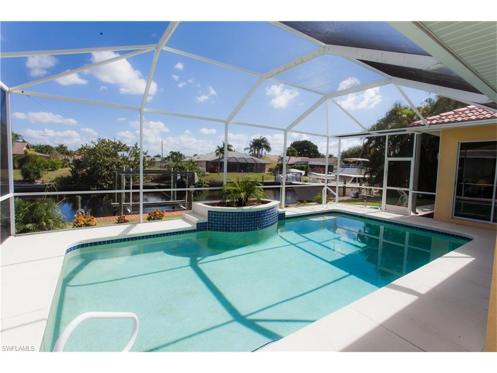 Gulf Access Pool Home – $550,000