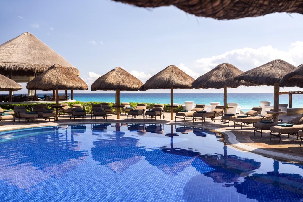 jwmc_bchwalk_pool_v11