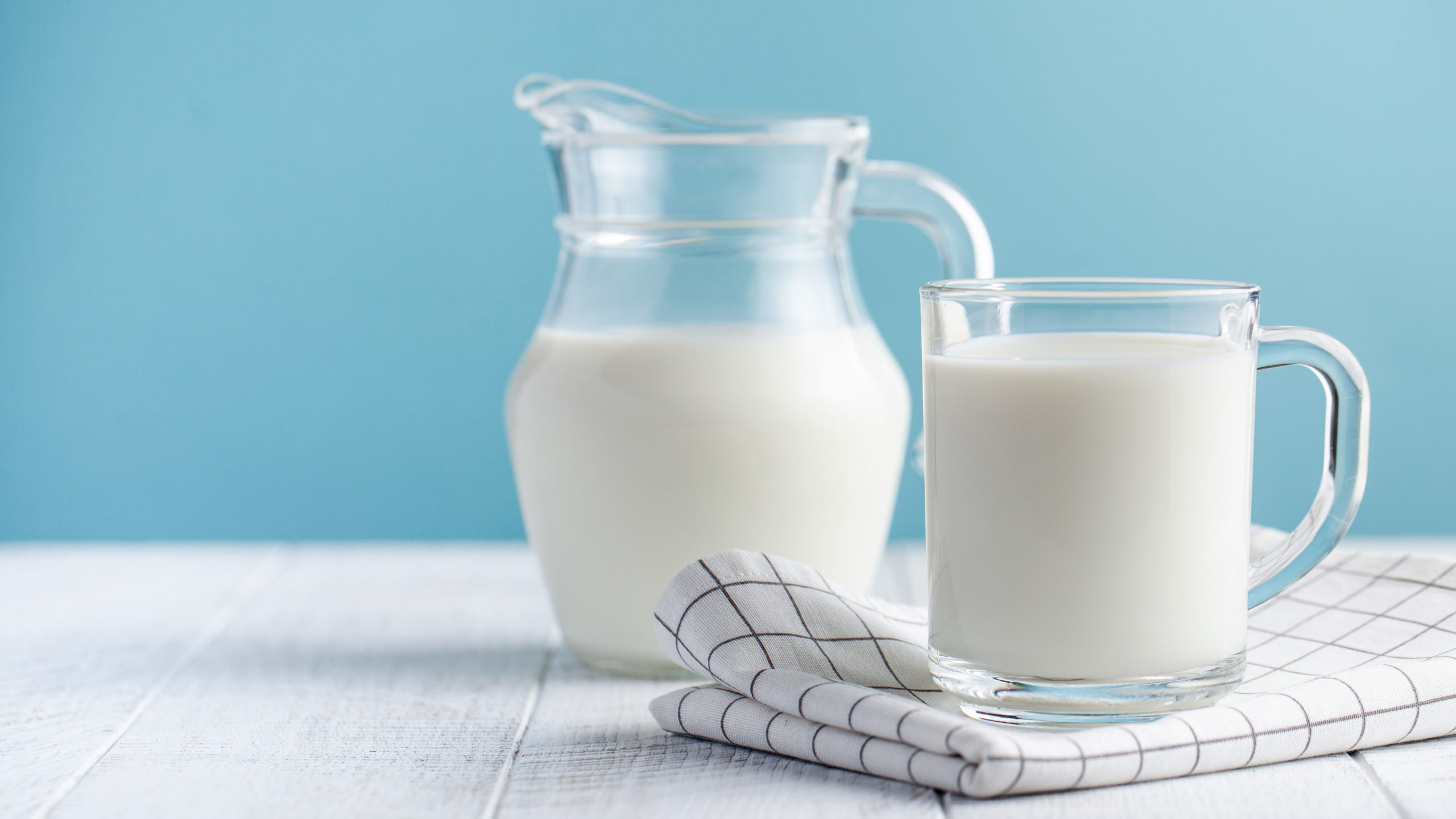 Banner,Of,A,Glass,Of,Milk,,A,Jug,Of,Milk