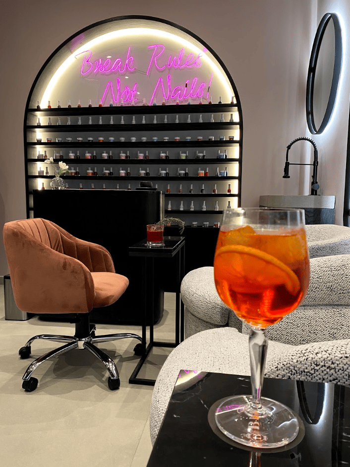 SkyNailsSalon_12