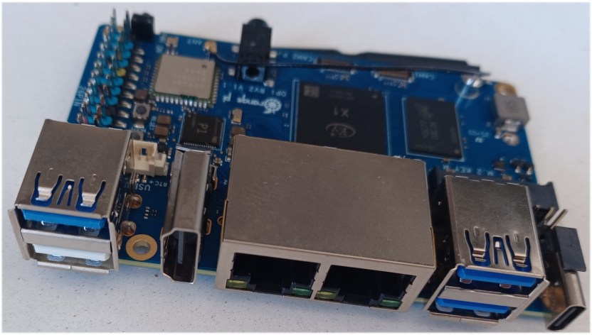Die I/O Ports des RV2