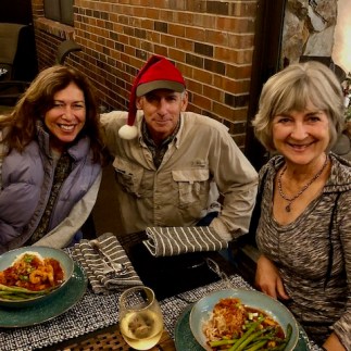 Lou and Lynn We always have fun with Lou & Lynn, our friends in the 'hood