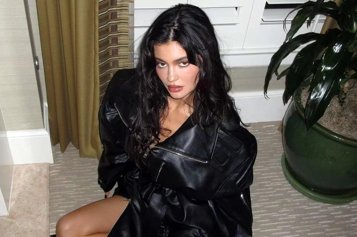 "Kylie Jenner Unveils 'KHY': The Hottest Fashion Label of 2023"