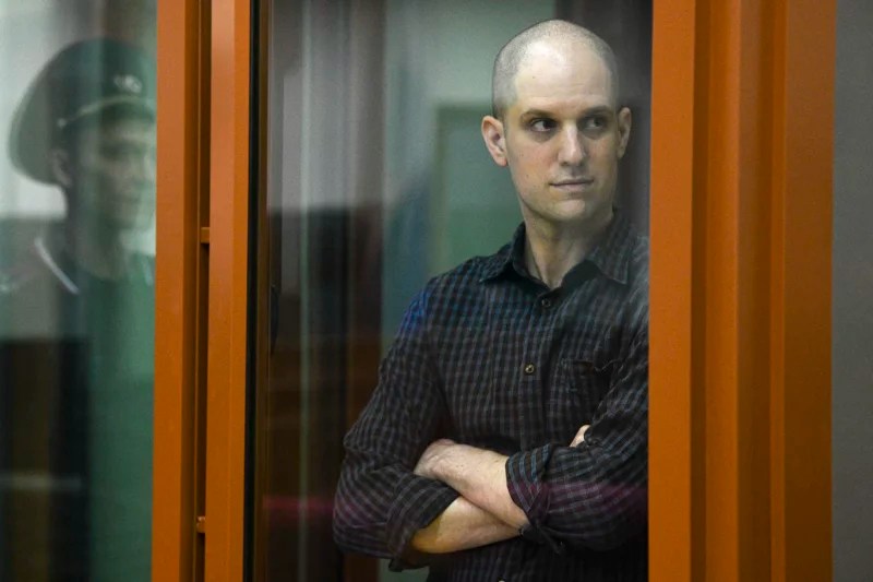 "Historic US-Russia Prisoner Swap Frees Journalists and Veterans"