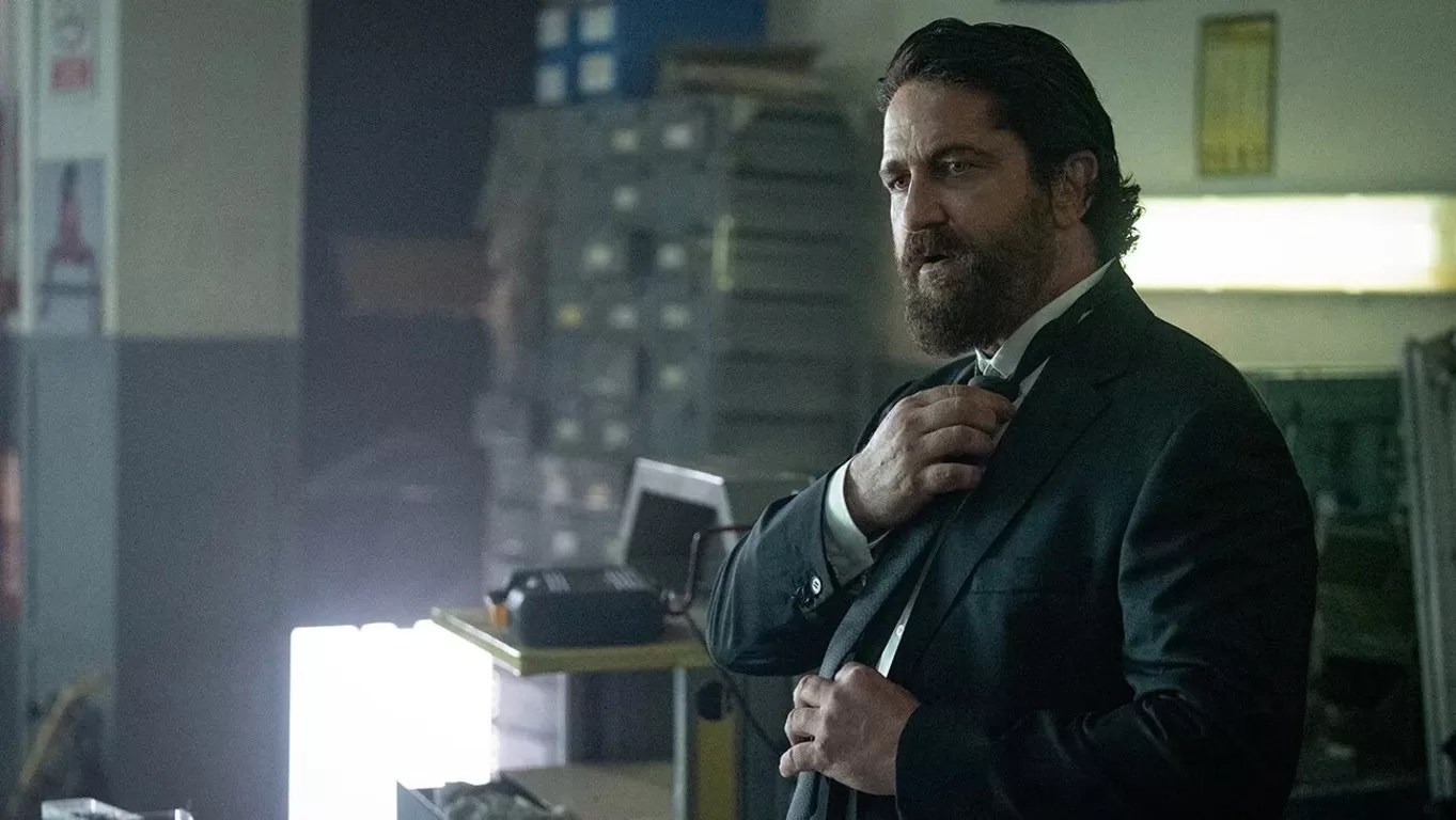"Den of Thieves 2 Dominates Box Office While Moana 2 Nears $1B Milestone!"
