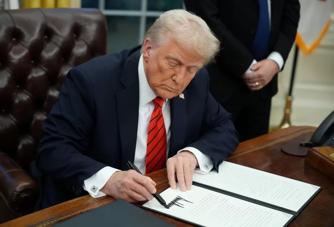 Trump Announces U.S. Crypto Strategic Reserve: Bitcoin, Ethereum, XRP, SOL, and ADA to Lead the Way
