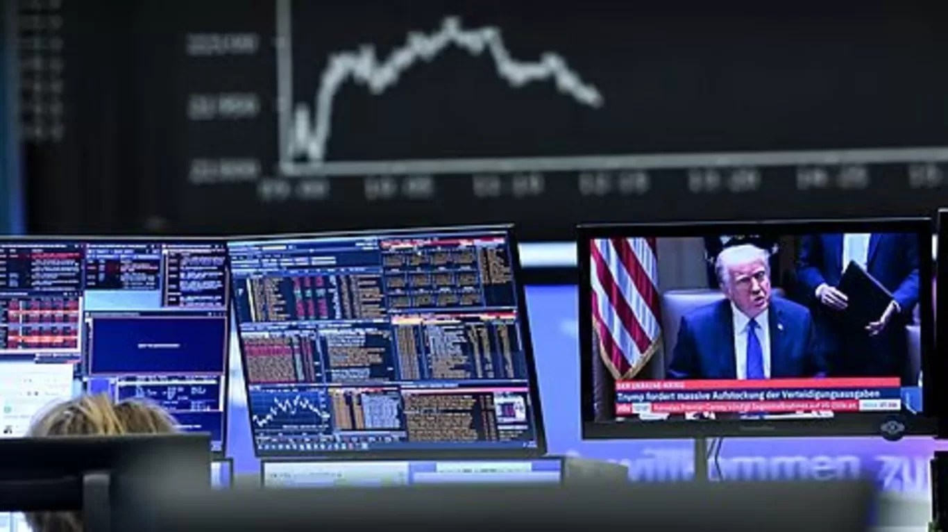 "Trump Shrugs Off Market Meltdown After Tariff Shock: ‘It’s an Operation’"