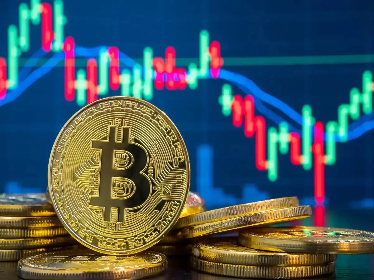Bitcoin Surges Over 7% After Trump’s Tariff Pause Sparks Broad Crypto Rally