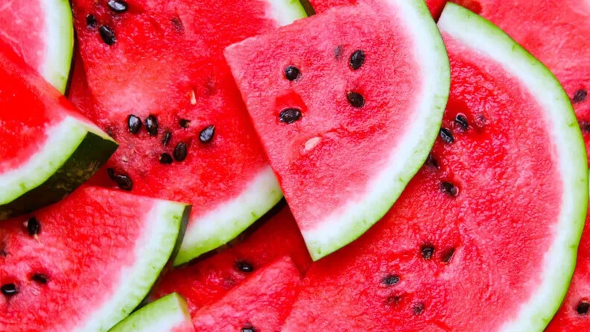 “8 Surprising Health Benefits of Eating Watermelon Daily”