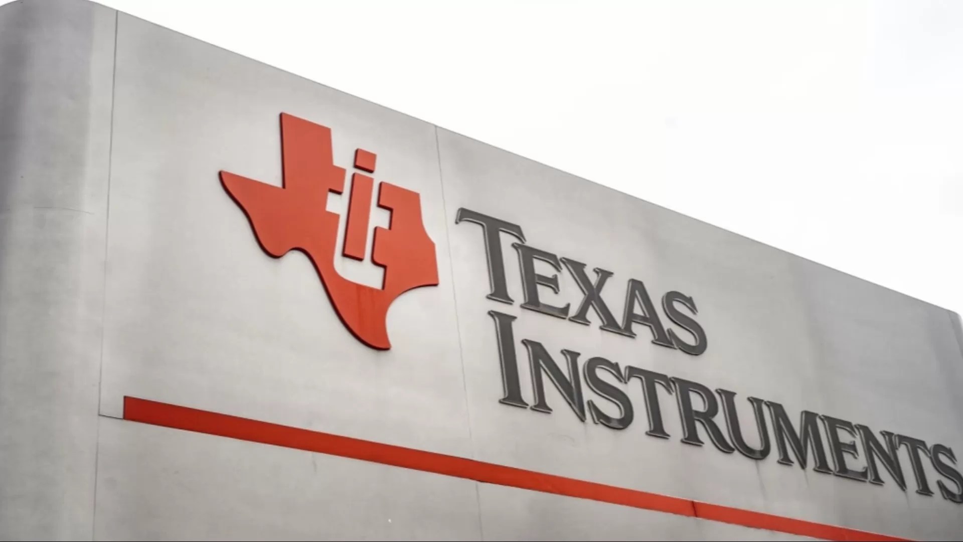Texas Instruments to Invest $60 Billion in U.S. Semiconductor Manufacturing: A Historic Boost for American Tech Industry