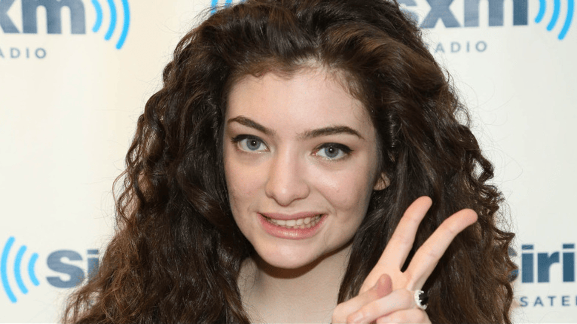 Lorde’s "Virgin" Review: A Raw, Euphoric Return to Pop’s Chaos