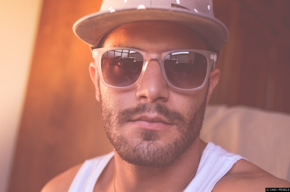 Here's how to nail the perfect dating app profile picture 1 What makes a good dating picture?