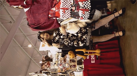 ❣️推荐❣️【展会抄底】颜值嫩妹,泡泡裙白内还可以,龟男上手摸腿,忍不住想操逼了吗1V