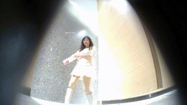 ⚫️商场女厕固定机位针孔偷拍，多位女士方便，小少妇脸蛋好看下面也诱人