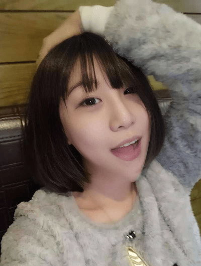 辽宁阜新知名公交车陈思萍离婚多年靠约炮敛财无数❤️被炮友反杀偷拍嘴穴轮玩肉棒果然骚浪！