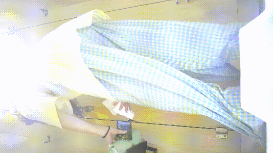 商场女厕全景偷拍大长腿小姐姐❤️人美BB更美